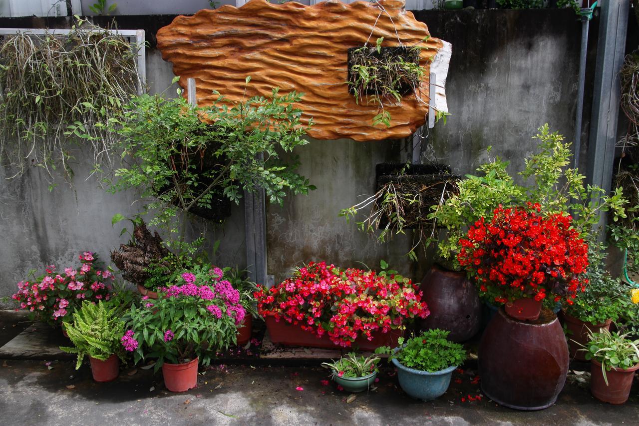 Lost And Find Homestay Guanshan Exteriör bild